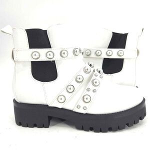 New Nordstrom BP Kora 2 White Ivory Pearls Lug Chelsea Boots Womens Size 6.5